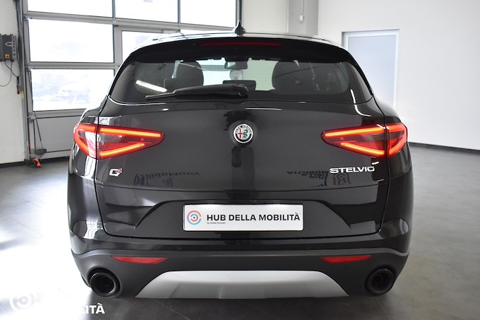 ALFA ROMEO Stelvio 2.2 Turbodiesel 190 CV AT8 Q4 Super Business